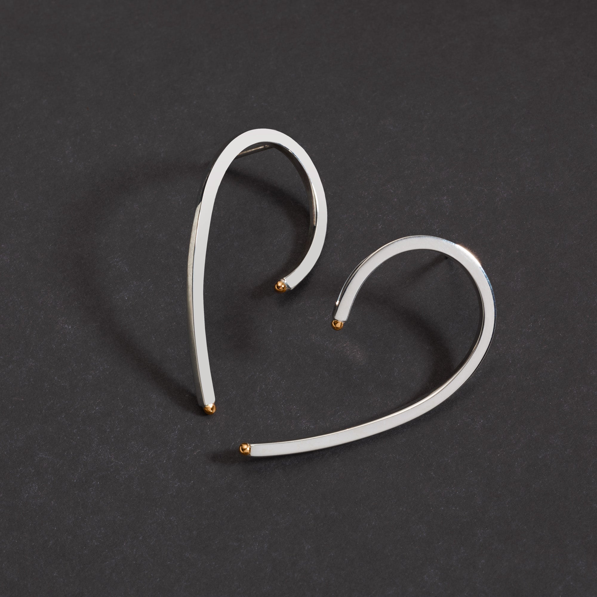 Dew jewellery deals earrings